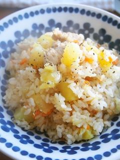 さつま芋・豚こまの中華風炊き込みご飯♪-レシピのメイン写真