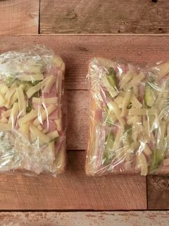 ベーコンといんげんの冷凍チーズトースト-レシピのメイン写真