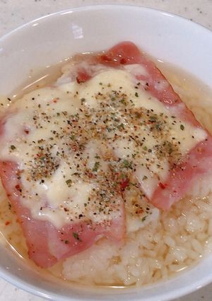 切らずレンチン注ぐだけ、チーズスープご飯-レシピのメイン写真
