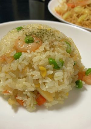 余ったご飯で！シーフードピラフ-レシピのメイン写真