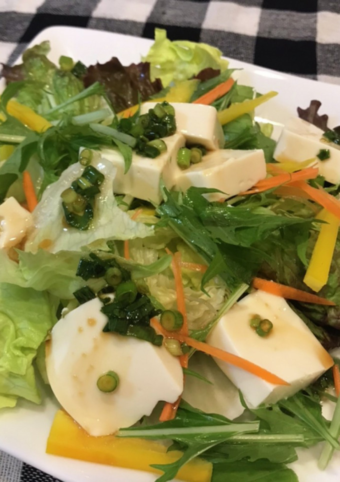 簡単　お豆腐とレタスのさっぱりサラダ-レシピのメイン写真