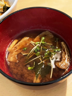 小海老の殻で作った赤だし-レシピのメイン写真