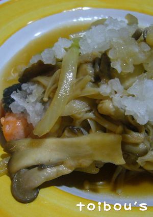 今が旬！秋生鮭のきのこソースがけ-レシピのメイン写真