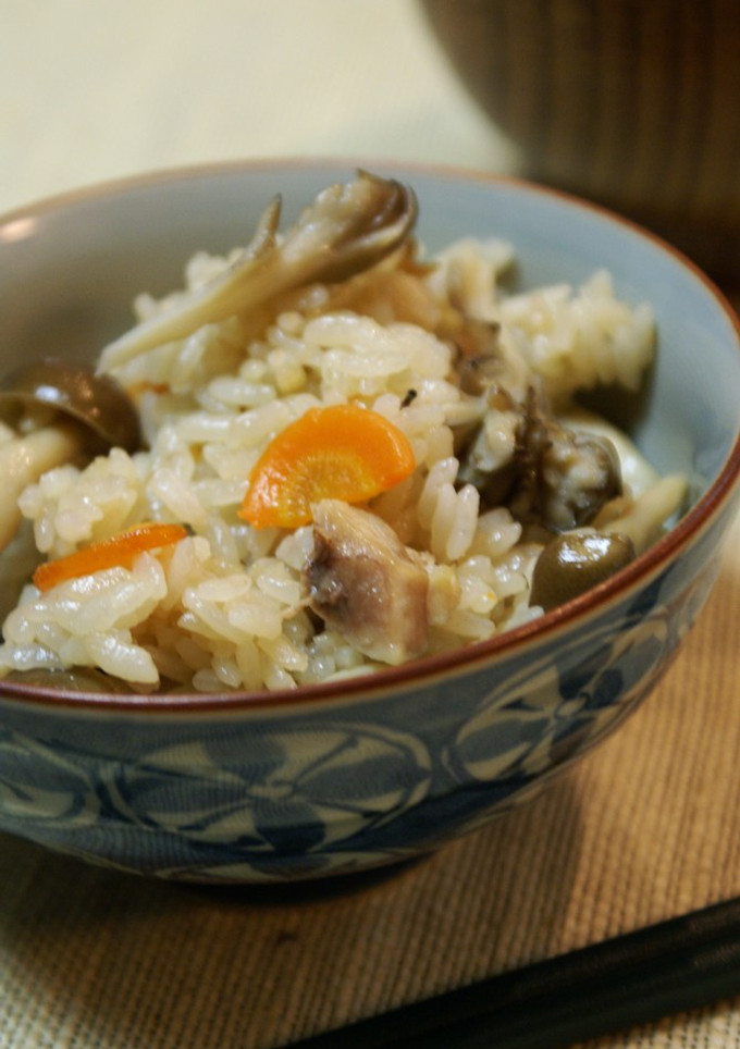鶏とたっぷりきのこの炊き込みご飯-レシピのメイン写真
