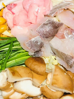 キノコと野菜がたっぷり!タラと白子寄せ鍋-レシピのメイン写真
