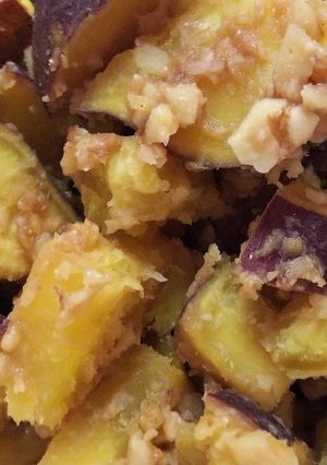 さつまいもの味噌胡桃和え-レシピのメイン写真