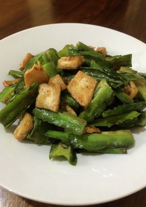 四角豆と豆腐のニンニク炒め-レシピのメイン写真