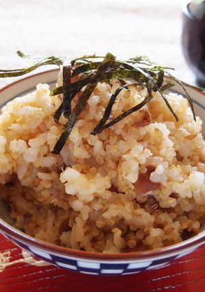梅キヌア炊き込み御飯-レシピのメイン写真