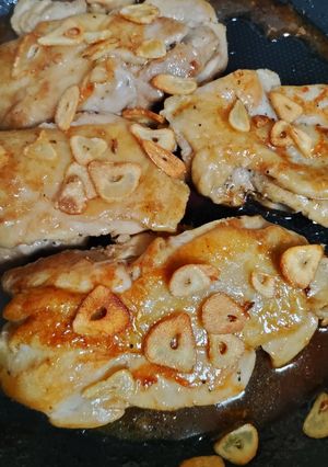 レモン香る♪ガーリック醤油チキンステーキ-レシピのメイン写真