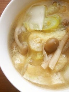 白菜・しめじのお味噌汁♪-レシピのメイン写真