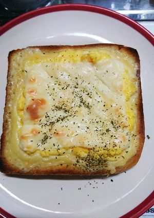 超シンプル。マヨネーズエッグパン-レシピのメイン写真