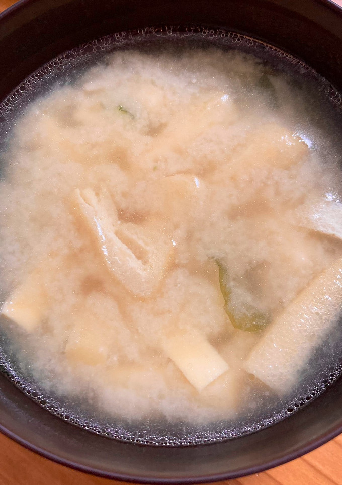エノキとわかめと油揚げのお味噌汁-レシピのメイン写真