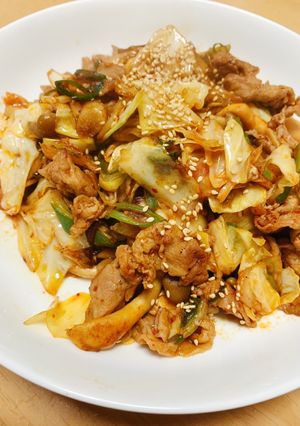 豚コマとキャベツで大満足♪豚キムチ-レシピのメイン写真