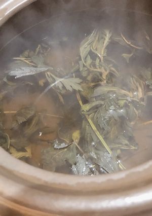 薬膳茶　自家製よもぎ茶で冷え改善-レシピのメイン写真