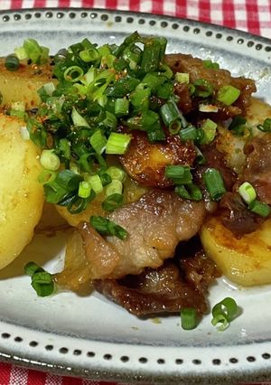 カリカリ豚とじゃがいも炒め-レシピのメイン写真