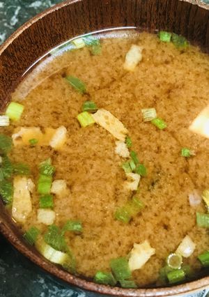 レトルト●寿司に合う赤味噌プラスの味噌汁-レシピのメイン写真