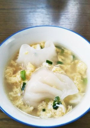 簡単えびの水餃子スープ-レシピのメイン写真