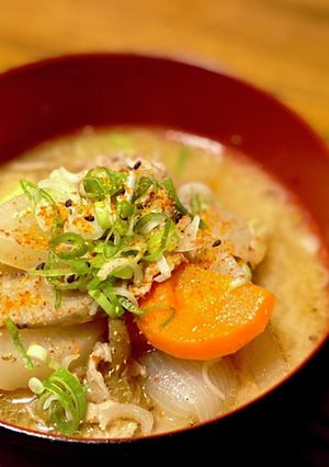 【簡単】野菜たっぷり♪ 基本の豚汁-レシピのメイン写真