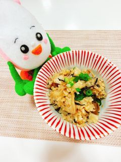 里芋でホクホク炊き込みご飯-レシピのメイン写真