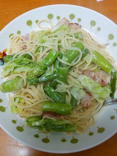 アスパラとベーコンのクリームパスタ-レシピのメイン写真