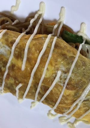 焼きそばの玉子包み-レシピのメイン写真
