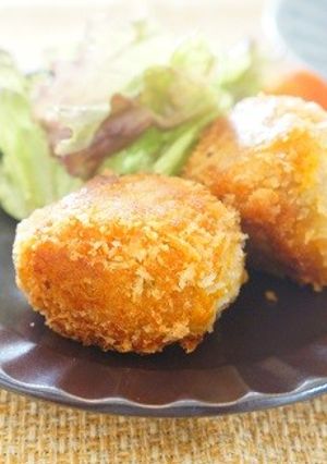 とろーりさけるチーズ入りかぼちゃコロッケ-レシピのメイン写真