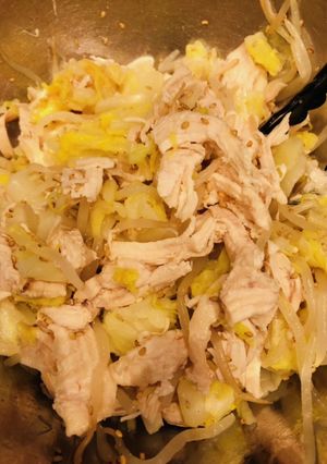 白菜と鶏胸肉の胡麻サラダ-レシピのメイン写真