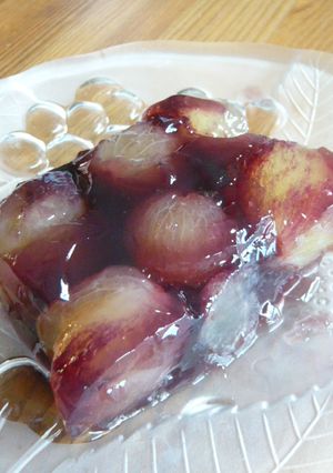 ごろんごろん★具沢山な巨峰のゼリー-レシピのメイン写真