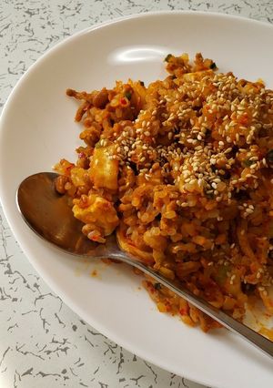 超簡単！そぼろ納豆キムチ蒟蒻チャーハン-レシピのメイン写真