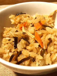塩昆布の炊き込みご飯-レシピのメイン写真