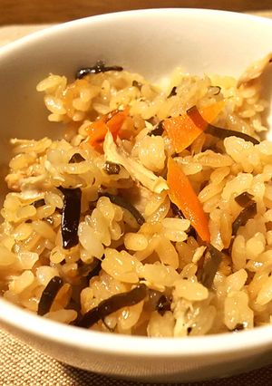 塩昆布の炊き込みご飯-レシピのメイン写真