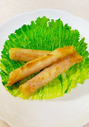 餃子の皮でハムとチーズのロール焼き-レシピのメイン写真