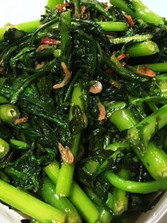 春菊と小エビのゴマ油炒め-レシピのメイン写真