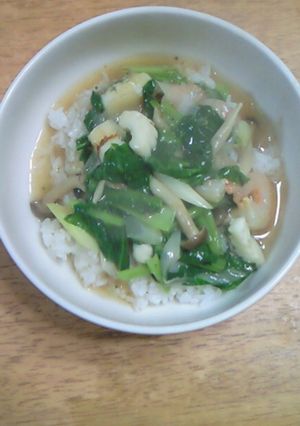 10分で小松菜としめじたっぷり中華飯-レシピのメイン写真