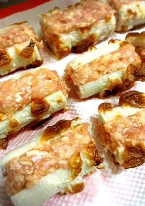 お鍋やおでんや煮物に！竹輪のひき肉詰め-レシピのメイン写真