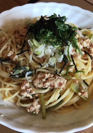 鶏そぼろの梅ソースパスタ-レシピのメイン写真