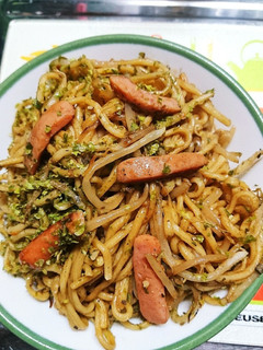 とことんボンビーな焼きそばq(^-^q)-レシピのメイン写真