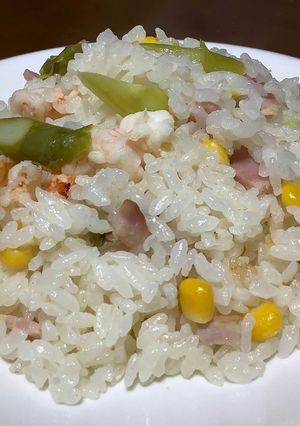 エビとアスパラガスの洋風炊き込みご飯♪-レシピのメイン写真
