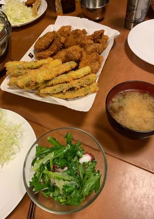 とんかつ、アスパラカツ、春菊サラダ-レシピのメイン写真