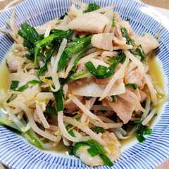 รูปของ 豚バラとニラ・モヤシの炒め物☆