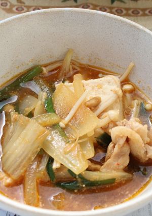 発酵食いっぱい！「納豆入りキムチチゲ」-レシピのメイン写真
