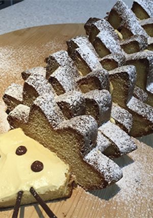 クリスマス★パンドーロ de ハリネズミ-レシピのメイン写真
