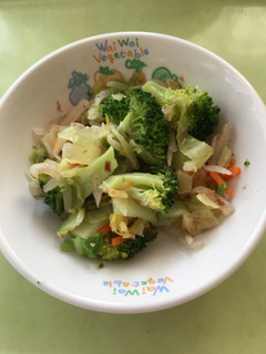 【保育園給食】ブロッコリーのおかか和え-レシピのメイン写真