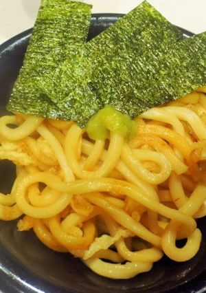 締めの一杯に！簡単わさび醤油焼きうどん-レシピのメイン写真