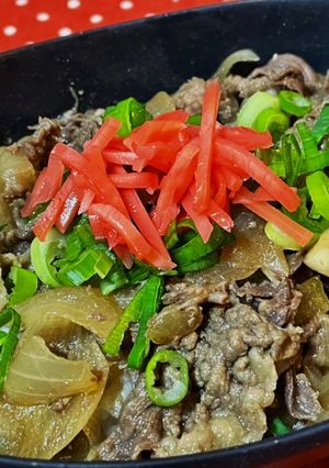 簡単すき焼き丼-レシピのメイン写真