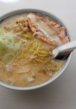 サーモンラーメン-レシピのメイン写真