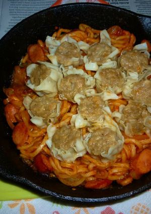 ナポリタン焼きうどんの赤箱シュウマイ載せ-レシピのメイン写真