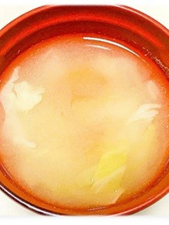 キャベツと人参のみそ汁-レシピのメイン写真