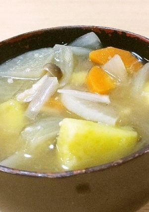 さつまいも汁、味噌&しょうゆ麹仕立て。-レシピのメイン写真