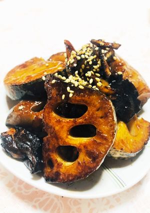 しゃきしゃきレンコンのニンニクバター醤油-レシピのメイン写真